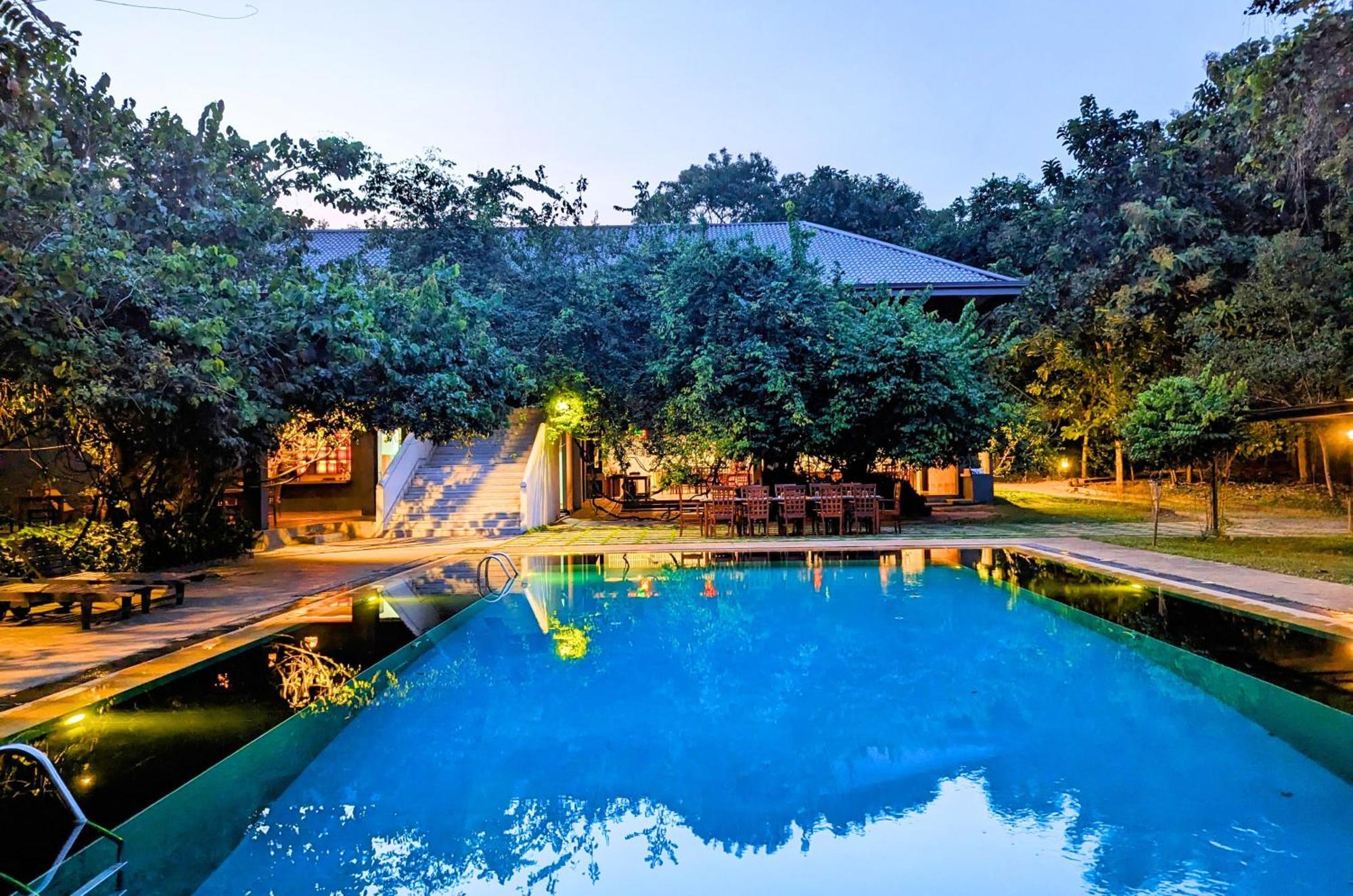 Pinthaliya Resort สิกิริยา ภายนอก รูปภาพ
