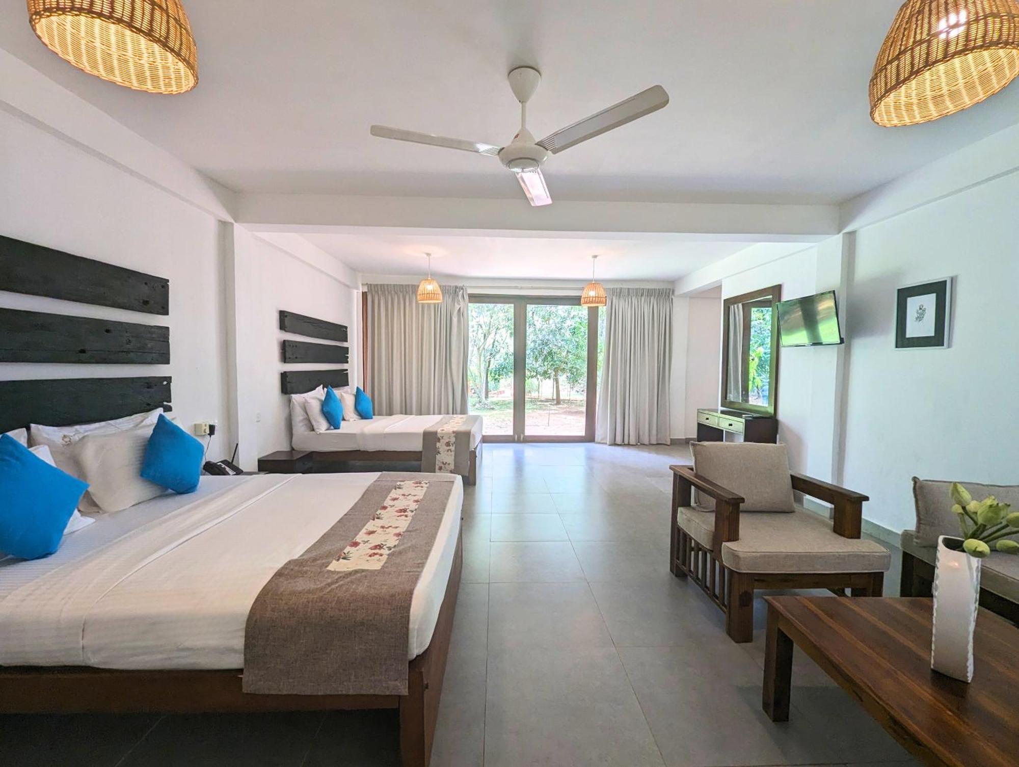 Pinthaliya Resort สิกิริยา ภายนอก รูปภาพ