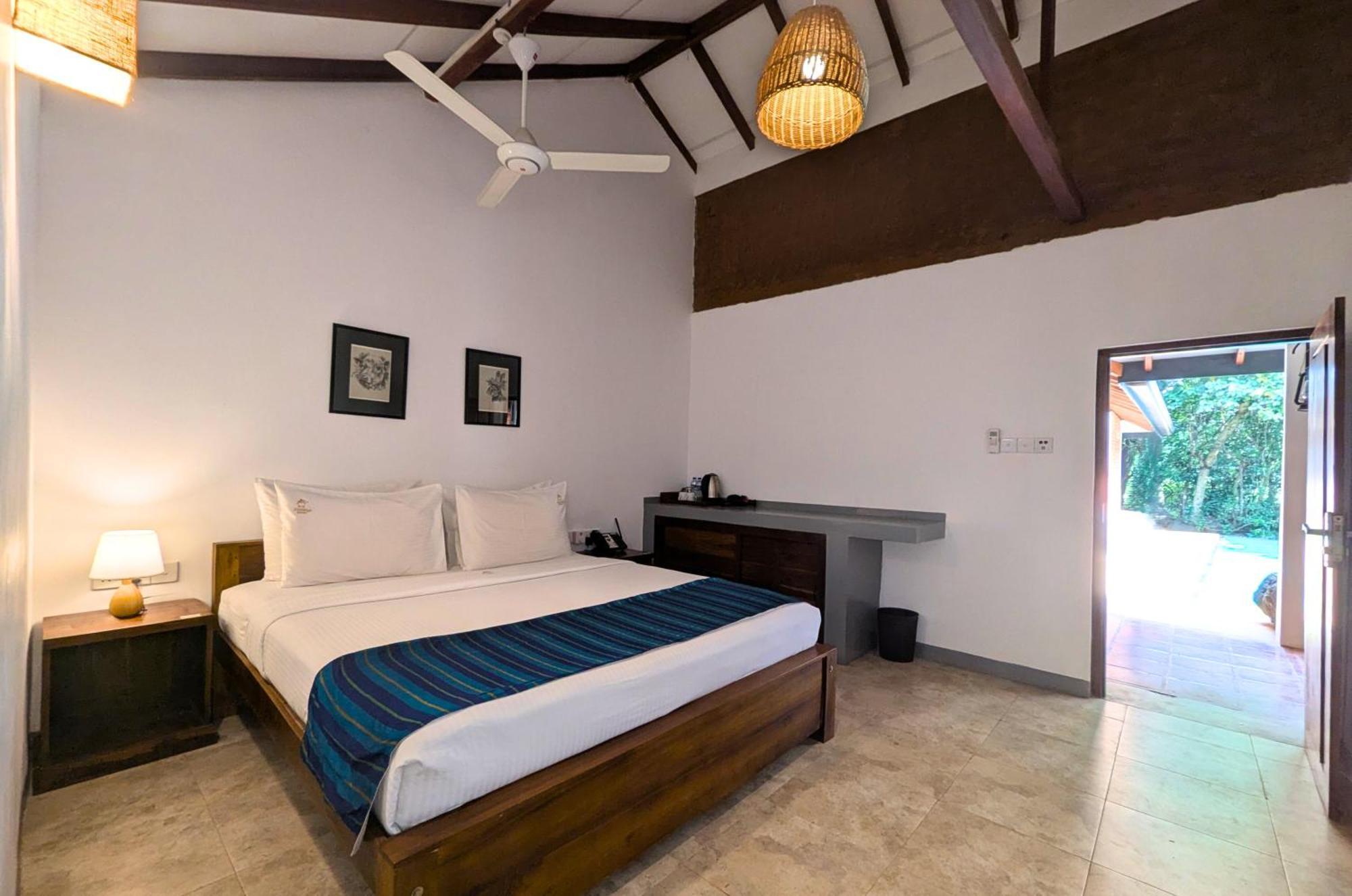 Pinthaliya Resort สิกิริยา ภายนอก รูปภาพ